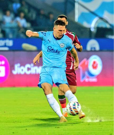 লাল কার্ড - ৭, হলুদ কার্ড - ৭