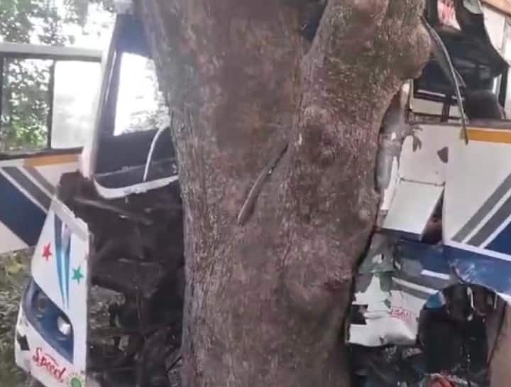 Unnao accident private bus collided with tree one died and several injured ann Unnao News: तेज रफ्तार प्राइवेट बस ड्राइवर को झपकी आने पर पेड़ से टकराई, एक की मौत, 18 घायल