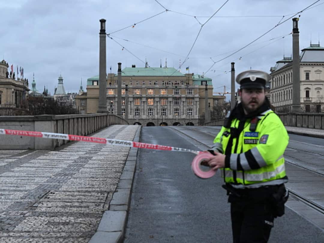 Several People Killed And Injured In Shooting In Downtown Prague: Czech Police 15 Killed In Prague University Shooting, Gunman Eliminated: Czech Police