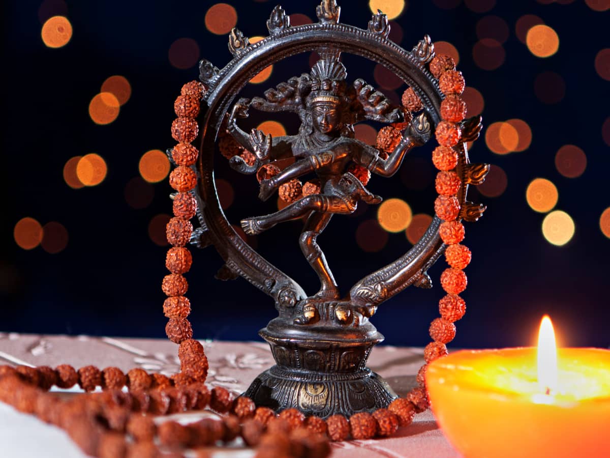 5 Face Rudraksha: ஐந்து முக ருத்ராட்சம்  அணிந்தால் என்னென்ன பலன்கள் கிடைக்கும்? முழு விவரம் இங்கே!