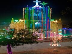 कोटा में क्रिसमस पर बाजार गुलजार! तोहफों की बढ़ी मांग, दुल्हन की तरह सजा 130 साल पुराना चर्च