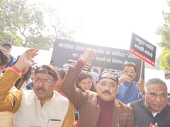 Mimicry Row: मिमिक्री मामले को लेकर दिल्ली BJP और जाट समाज ने किया प्रदर्शन, राहुल गांधी से माफी की मांग