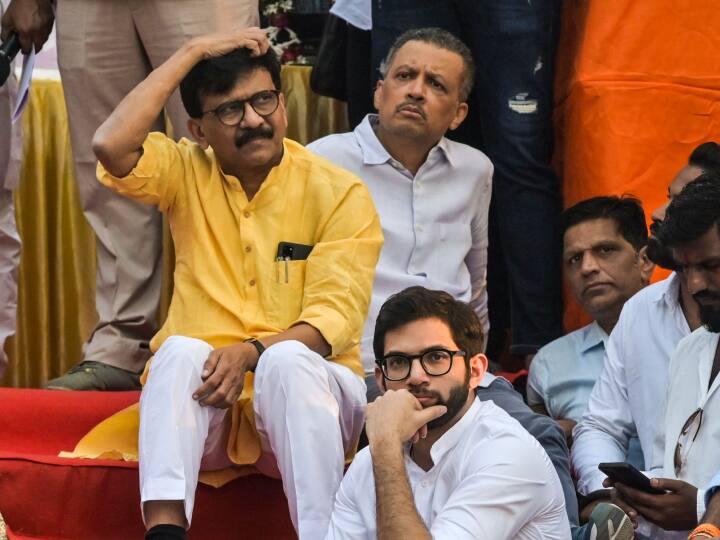 Shiv Sena UBT MP Sanjay Raut on Modi Government Opposition MPs Suspended Lok Sabha Rajya Sabha Maharashtra Politics: 'देश में लोकतंत्र... 143 सांसदों को जिस बेरहमी से...', संजय राउत का मोदी सरकार पर हमला