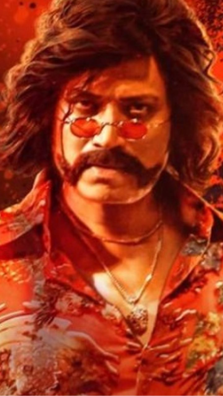 மார்க் ஆண்டனி திரைப்படத்தில் எஸ்.ஜே.சூர்யா வில்லன் கதாபாத்திரத்தில் நடித்திருந்தார்