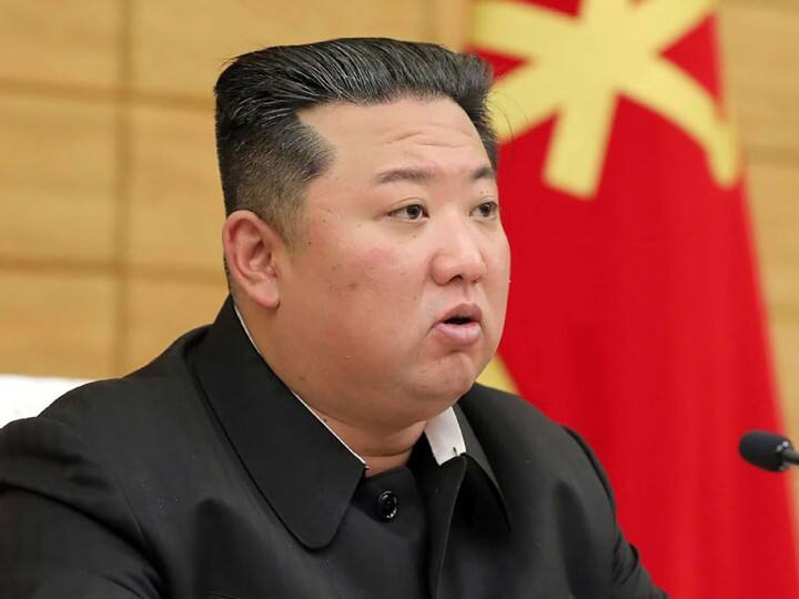 North Korea Dictator Kim Jong un Warned his Enemies to Launch Nuclear Weapon if provoked 'दुश्मनों ने उकसाया तो दाग देंगे परमाणु बम', उत्तर कोरिया के तानाशाह किम जोंग उन ने फिर दी धमकी