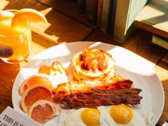 Breakfast In The Morning: दिवसभर शरीराला ऊर्जा देण्यासाठी या नाश्त्याची निवड करा!