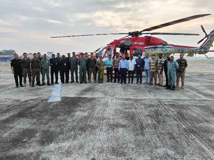 Relief supplies are being sent from Madurai Airport by helicopters for the third day - TNN 3வது நாளாக மதுரை விமான நிலையத்திலிருந்து ஹெலிகாப்டர்கள் மூலம் நிவாரண பொருட்கள்  அனுப்பிவைப்பு