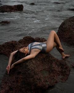 Jeniffer Piccinato PHOTO: જેનિફરે દરિયા કિનારે બોલ્ડનેસને તમામ હદો વટાવી