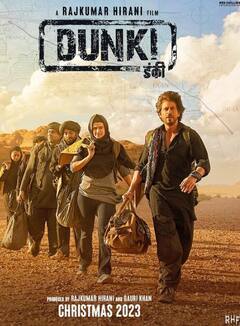 Dunki से पहले शाहरुख खान की कई फिल्मों ने जगाई है देशभक्ति की भावना, 'स्वदेस' से लेकर 'पठान' तक हैं लिस्ट में शामिल