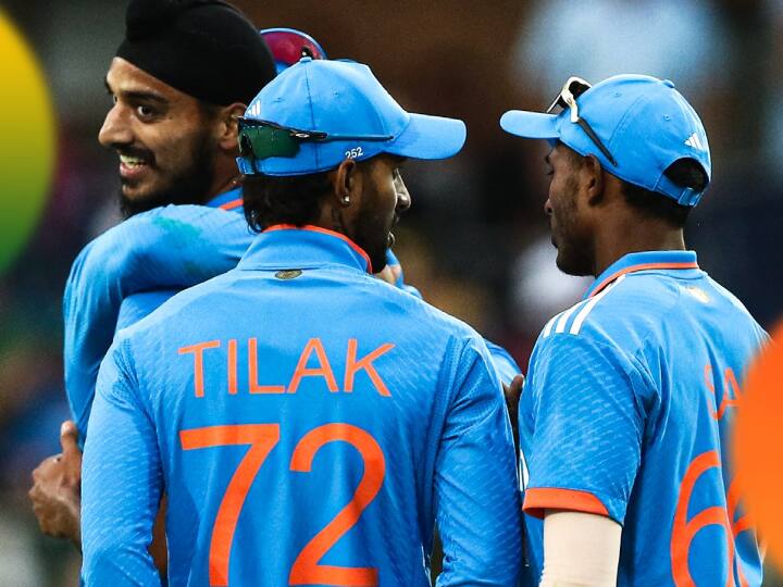 IND vs SA 3rd ODI Indian cricket Team probable playing XI against South Africa India vs South Africa Tilak Varma Rajat Patidar IND vs SA: तीसरे और 'फाइनल' वनडे में बड़ा बदलाव कर सकती है टीम इंडिया, ऐसी हो सकती है 'राहुल ब्रिगेड' की प्लेइंग XI