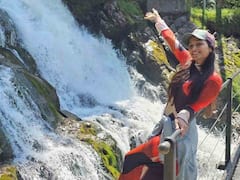 Srinidhi Shetty Photos: స్విట్జర్లాండ్‌లో ఫుల్ జోష్ లో శ్రీనిధి