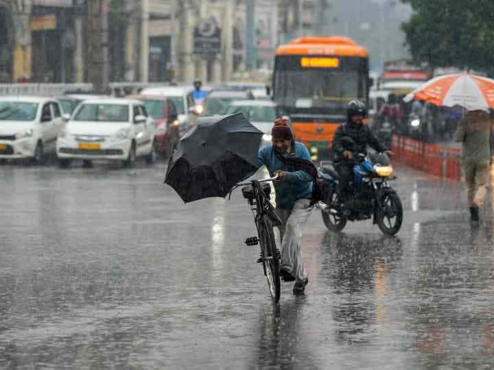 दिल्ली में आज बारिश और गिराएगी पारा! पंजाब में कोल्ड वेव का अलर्ट, पढ़ें IMD का ताजा अपडेट