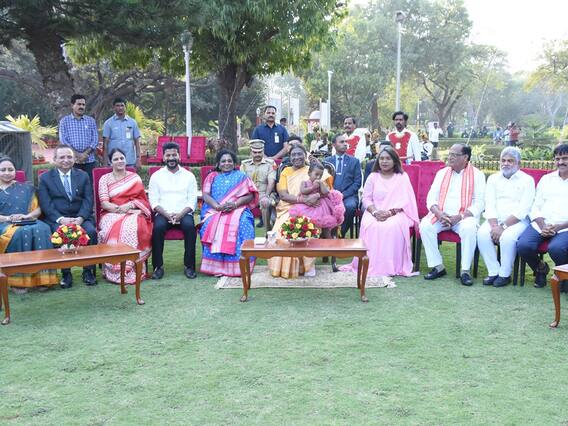 At Home reception at Rashtrapati Nilayam : రాష్ట్రపతి ఎట్ హోం కార్యక్రమంలో సీఎం, గవర్నర్ | ABP Desam