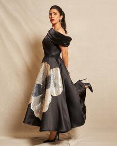 Nimrat Kaur's Black Gown And Red Lips Combo Is Just Wow; IN PICS