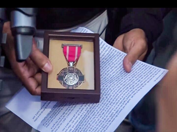 टोकियो ओलंपिक के कांस्य पदक विजेता पहलवान बजरंग पूनिया ने एक्स पर पोस्ट कर लिखा, 