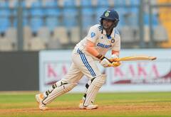 IND W vs AUS W: মহিলা ক্রিকেটে অস্ট্রেলিয়াকে কোণঠাসা করে ফেলছে ভারত, দ্বিতীয় দিনই জয়ের গন্ধ