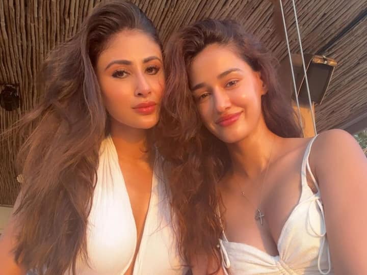 These photos of Mouni Roy and Disha Patani, who are visiting Thailand on a girls' trip, will make you want to travel.