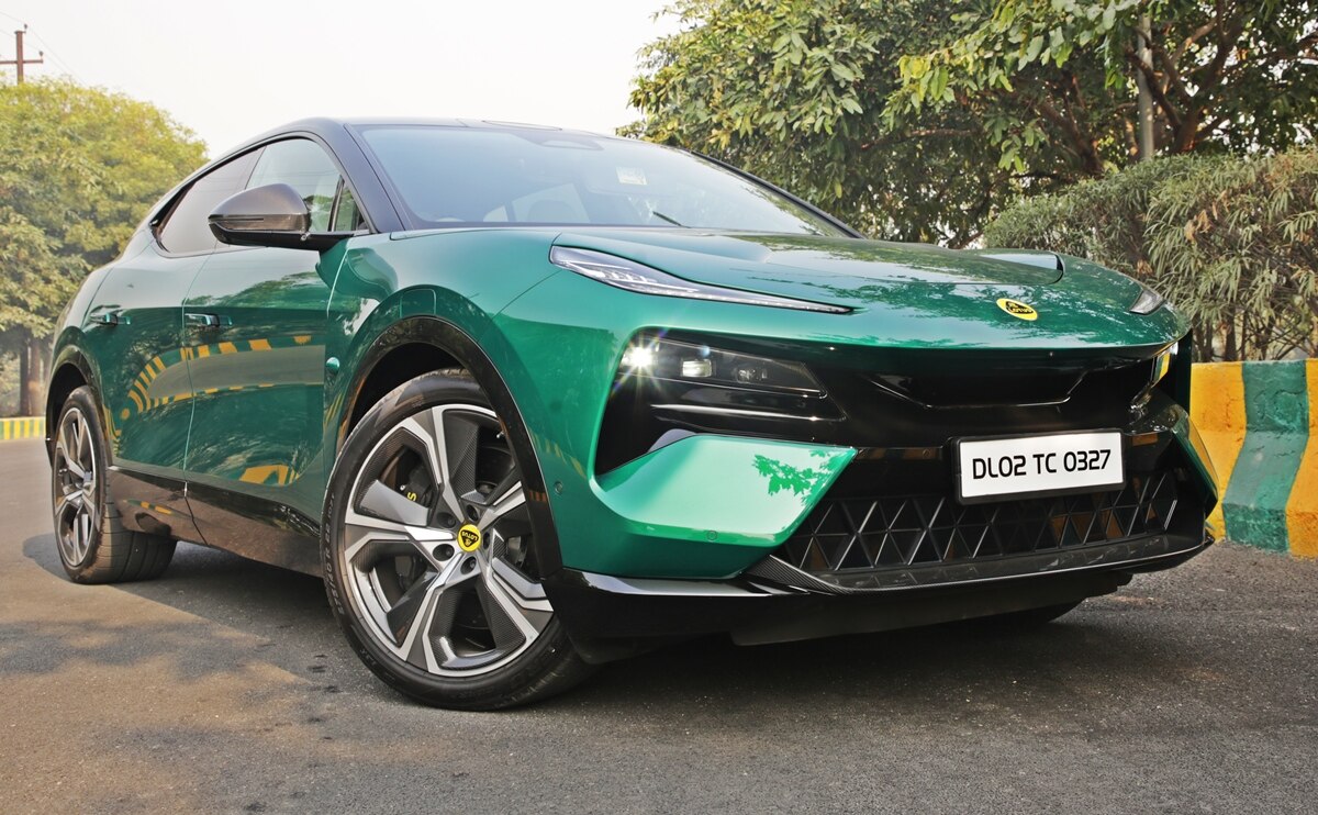 कैसी है हवा से बातें करने वाली Lotus Eletre Electric SUV, इतनी तगड़ी रकम दाव पर लगनी चाहिए या नहीं? पढ़ें रिव्यू