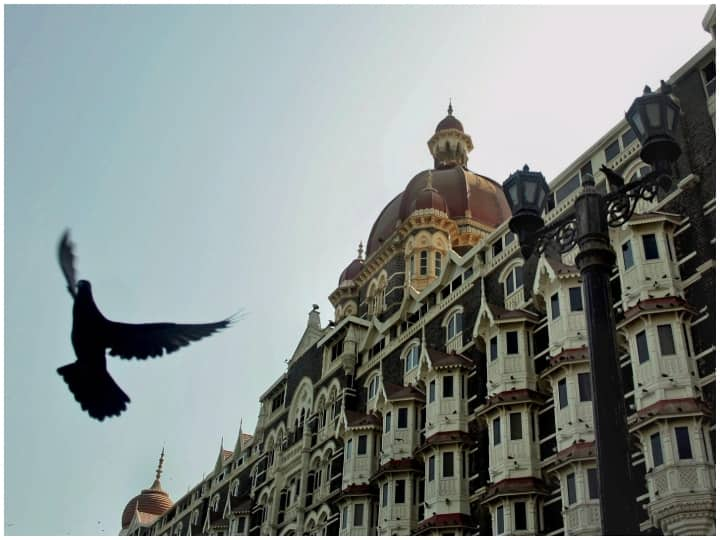 Taj Hotel old Room Rate: हर कोई ताज होटल में रुकना चाहता है, लेकिन इसका किराया काफी ज्यादा है. लेकिन एक वक्त इस होटल का किराया सिर्फ 10 रुपये ही होता था.