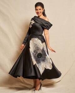 Nimrat Kaur's Black Gown And Red Lips Combo Is Just Wow; IN PICS