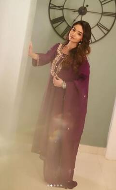 Anushka Sen: ਅਨੁਸ਼ਕਾ ਸੇਨ ਕੁੜਤਾ ਪਾ ਕੇ ਮਚਾਈ ਤਬਾਹੀ, ਖੂਬਸੂਰਤੀ ਨੇ ਉੱਡਾਏ ਫੈਨਜ਼ ਦੇ ਹੋਸ਼