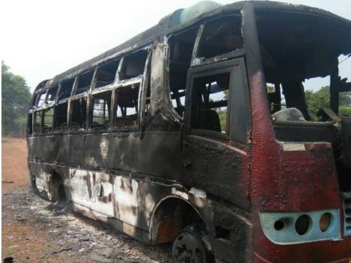 Bus service stopped in Jagdalpur due to fear of Naxalites amid cabinet expansion Ann Chhattisgarh: मंत्रिमण्डल विस्तार के बीच नक्सलियों के डर से जगदलपुर में बस सेवा बंद, 6 वाहनों को आग के हवाले कर चुके है नक्सली