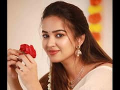 Ravanasura Pujita Ponnada: రంగస్థలం పిల్ల శారీలో ఎంత సక్కగుందో!