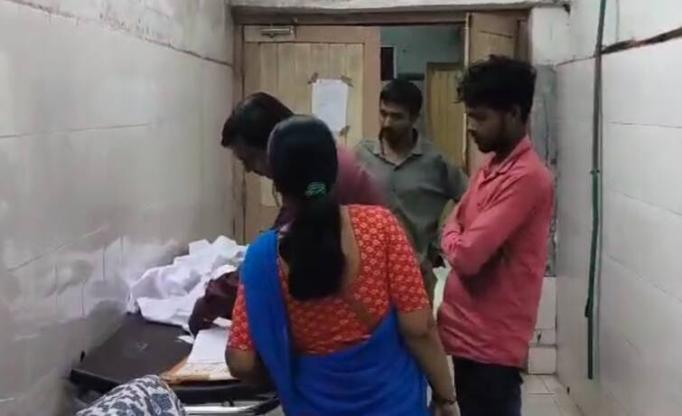 Surat: A red light for parents, death of a child with his hand stuck in the lift Surat: માતા-પિતા માટે લાલબત્તી સમાન કિક્સો, લિફ્ટમાં હાથ ફસાતા બાળકનું મોત