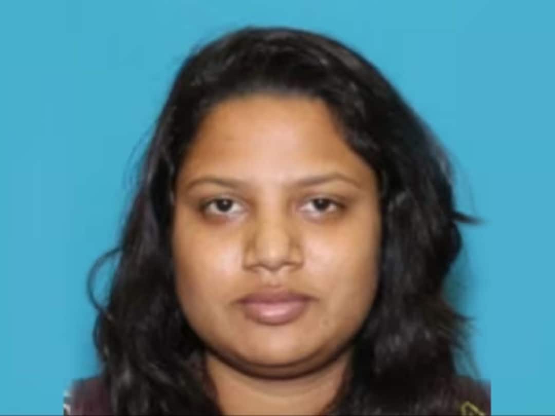 $10,000 reward for information on missing Indian female student says FBI న్యూజెర్సీలో భారతీయ యువతి అదృశ్యం, నాలుగేళ్లైనా దొరకని ఆచూకీ - FBI కీలక ప్రకటన