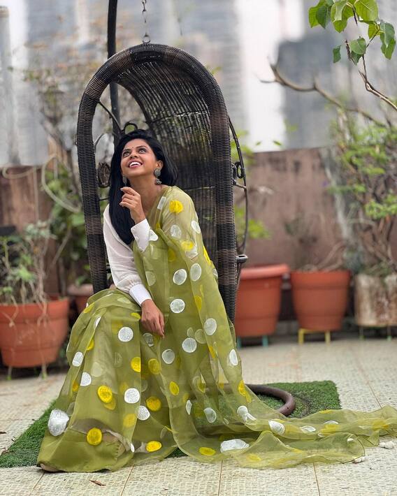 ऋतुजा बागवेचं साडी प्रेम!