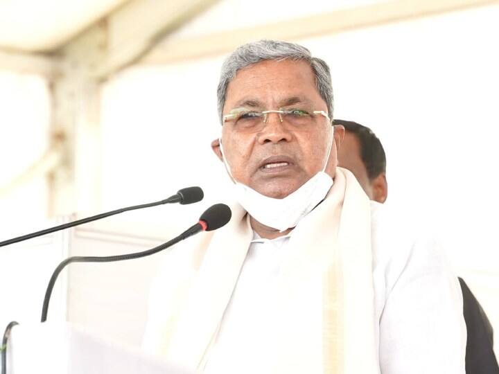 CM Siddaramaiah on karnatka revoking hijab ban government is considering canceling it कर्नाटक में हिजाब बैन हटाने के बयान से पलटे सीएम सिद्धारमैया, बोले- 'अभी नहीं किया...'