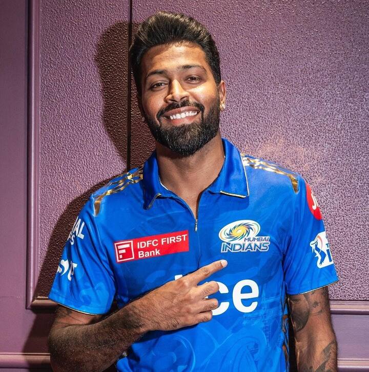 இந்த வெற்றியின் மூலம் இந்திய அளவில் பெரிதும் பேசப்பட்ட ஹர்திக் பாண்டிய தற்போது குஜராத் அணியில் இருந்து விலகி மும்பை அணிக்கு திரும்பியுள்ளார்.