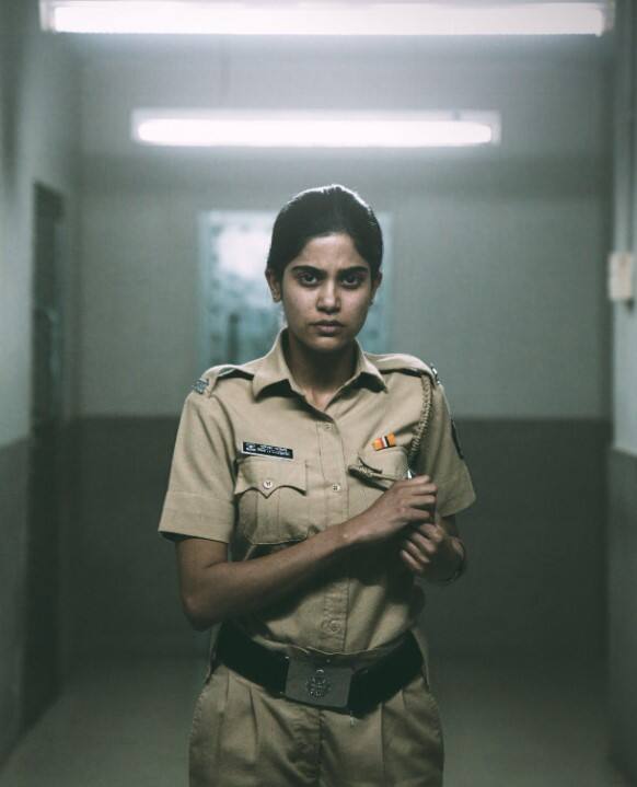 शी साल 2020 में आई एक सस्पेंस से भरी वेब सीरीज थी. फिल्म में काफी बोल्ड सीन्स थे. अब मेकर्स इसके तीसरे पार्ट को लाने वाले हैं, जिसे नेटफ्लिक्स पर अक्टूबर में रिलीज किया जाएगा.