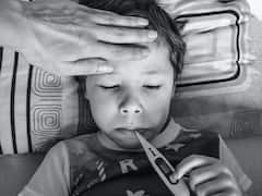 Diet in Fever : ताप आल्यावर आहारात या घटकांचा समावेश करा ...