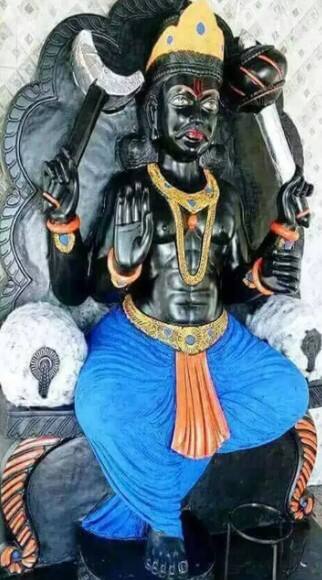 શનિની સાડાસાતીમાં શું થાય છે