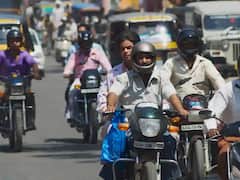 भारत में सिर्फ इन ख़ास लोगों को है बिना हेलमेट के बाइक चलाने की परमिशन