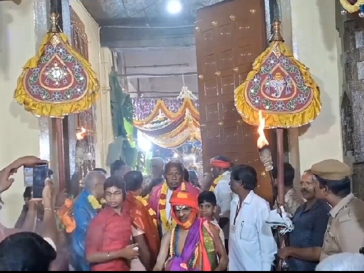 Vaikunta Ekadashi 2023: சேலம் கோட்டை அழகிரிநாதர் கோவில் வைகுண்ட ஏகாதசி சிறப்பு வைபவம்.. பக்தி பரவசத்தில் பக்தர்கள்