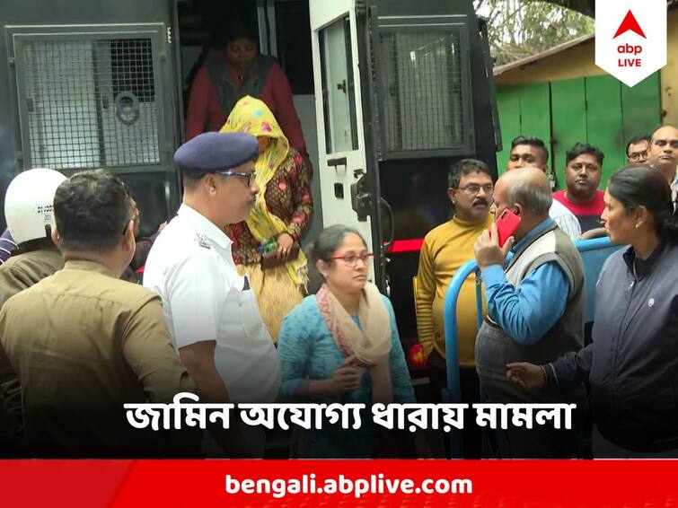 Upper Primary job protest at Kalighat, Agitators put in Lock up,  Non bailable case registered Upper Primary Protest : চাকরি চেয়ে মুখ্যমন্ত্রীর বাড়ির কাছে বিক্ষোভ দেখানোয় লক আপে , জামিন অযোগ্য ধারায় মামলা