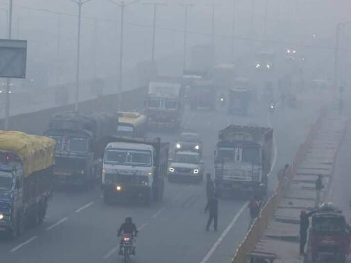 Delhi Weather Today Update  poisonous air attacks again in Delhi AQI 650 in IP extension fog Weather News: दिल्ली में 2023 की समाप्ति से पहले जहरीली हवा का अटैक, आईपी एक्सटेंसन में AQI 650, कोहरे का कहर