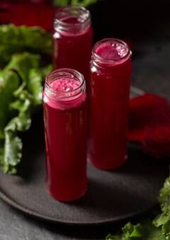 Beetroot Juice: ਸਰਦੀਆਂ ਵਿੱਚ ਸਵੇਰੇ ਚੁਕੰਦਰ ਦਾ ਜੂਸ ਪੀਣ ਨਾਲ ਸਰੀਰ ਨੂੰ ਮਿਲਦੇ ਨੇ 4 ਅਨੋਖੇ ਫਾਇਦੇ