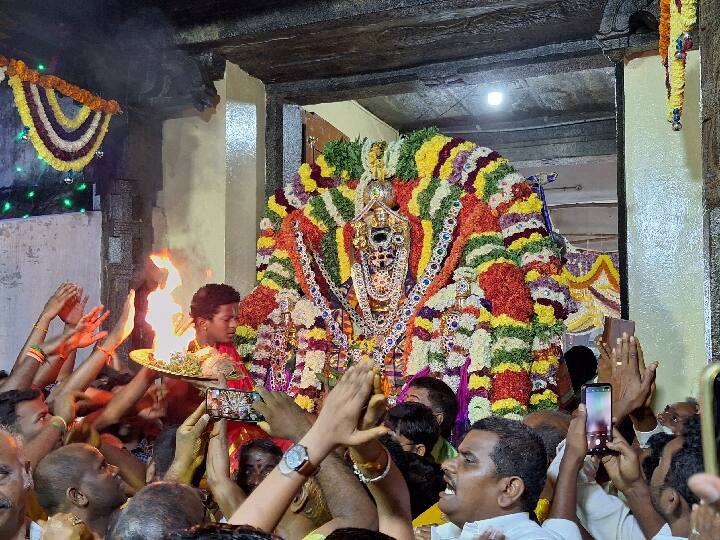 A special Vaikunta Ekadashi celebration was held at Salem Kottai Alagirinathar Temple. Vaikunta Ekadashi 2023: சேலம் கோட்டை அழகிரிநாதர் கோவில் வைகுண்ட ஏகாதசி சிறப்பு வைபவம்.. பக்தி பரவசத்தில் பக்தர்கள்