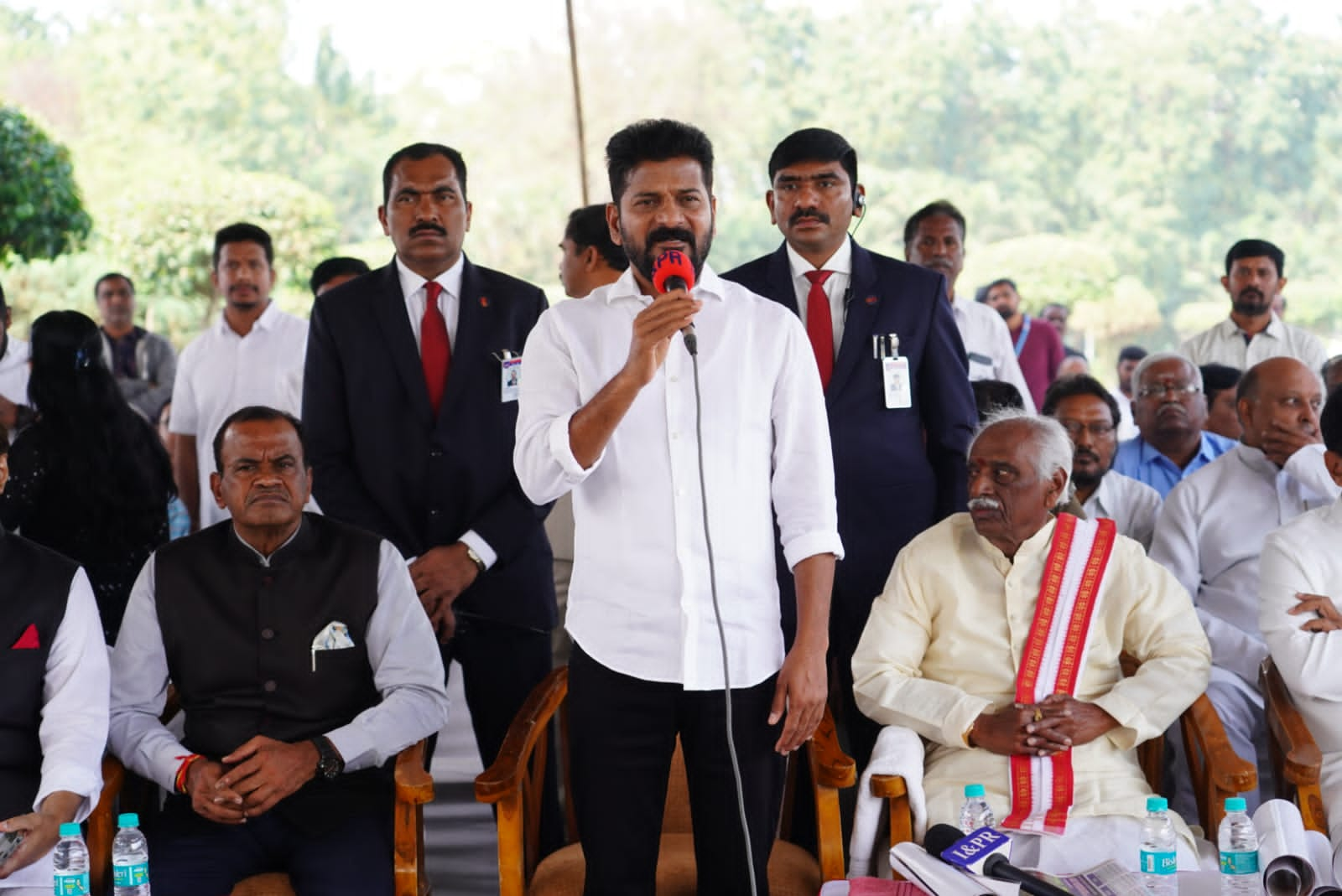 Revanth Reddy : పీవీ, జైపాల్ రెడ్డి తెలంగాణలు లంకె బిందెల్లాంటి వారు - వారి కీర్తిని పెంచుతామన్న రేవంత్ రెడ్డి !