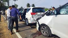 तानाजी सावंत यांच्या ताफ्यातील गाडीला अपघात