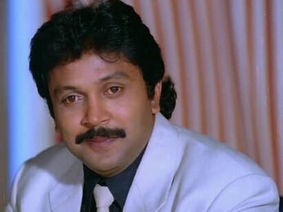 Actor Prabhu celebrates his 67 th birthday today HBD Prabhu : கன்னக்குழி நாயகன்.. சார்மிங் நடிகர்.. பப்ளி நடிகர் பிரபு பிறந்தநாள் இன்று..