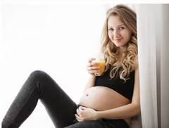 Swelling during pregnancy: ਜੇਕਰ ਪ੍ਰੈਗਨੈਂਸੀ ਦੌਰਾਨ ਪੈਰਾਂ ‘ਚ ਆਉਂਦੀ ਸੋਜ, ਤਾਂ ਅਪਣਾਓ ਇਹ ਤਰੀਕਾ