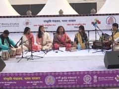 काशी तमिल संगमम में बच्चे सीख रहे हैं तमिल भाषा, वाराणसी के गंगा घाट पर लगती है पाठशाला