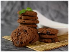 इस क्रिसमस पर कुकीज को दें ट्विस्ट, बनाएं ओट्स और रागी से बिस्किट का ये हेल्दी वर्जन