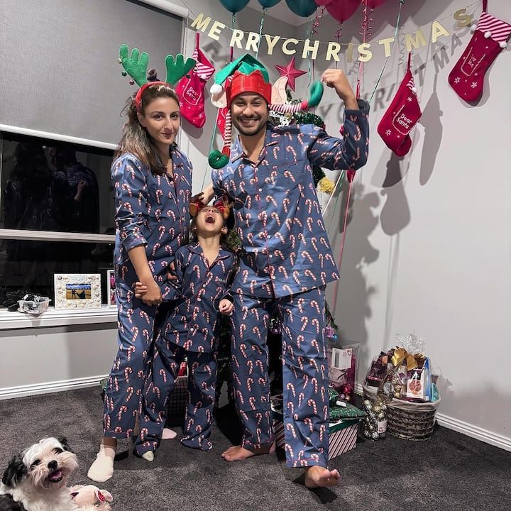 इन तस्वीरों में सोहा अली खान अपनी बेटी इनाया और पति कुणाल के साथ मस्ती करती दिखाई दी है.