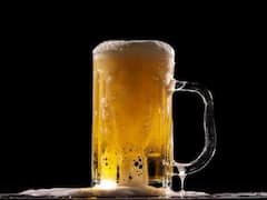 గుజరాత్ ప్రభుత్వం సంచలన నిర్ణయం, గిఫ్ట్ సిటీలో తొలిసారి లిక్కర్ కు అనుమతి