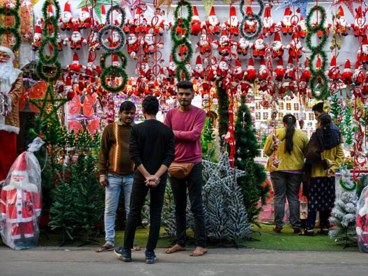 Christmas 2023 Celebrations Across India Highlighted by Decorations Security Measures Tinsel, Traffic & Tight Security: Christmas Preparations In Full Swing Across India